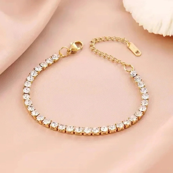 Classic 18K Gold Stainless Steel Waterproof Tennis Sparkling Crystals Bracelet - Picture 1 of 5